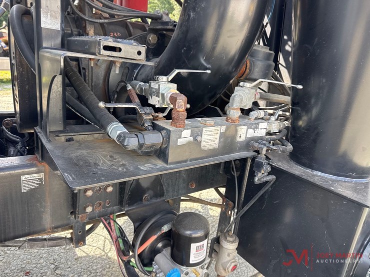 2014-kenworth-t470-image-11