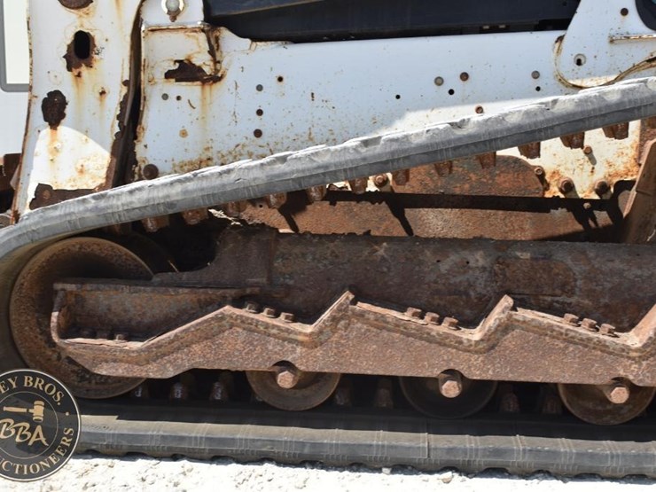2016-bobcat-t770-image-27