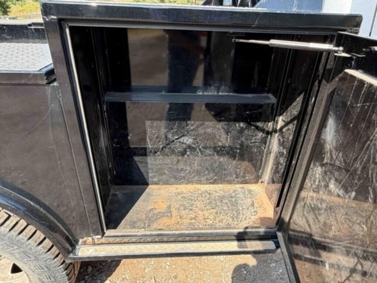2019-ram-3500-tradesman-image-13