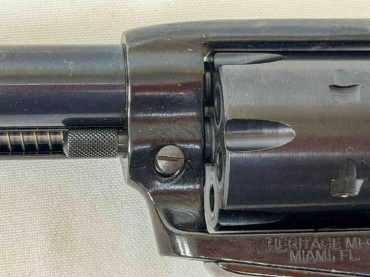 heritage-rough-rider-22/22mag-revolver-image-6