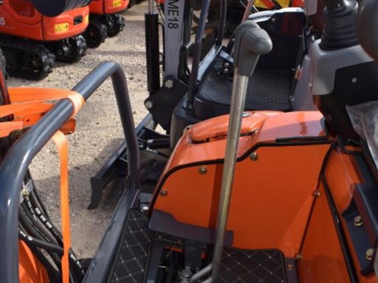 ats-me18-mini-excavator-(serial-#-a2602111250)-(k)-image-6