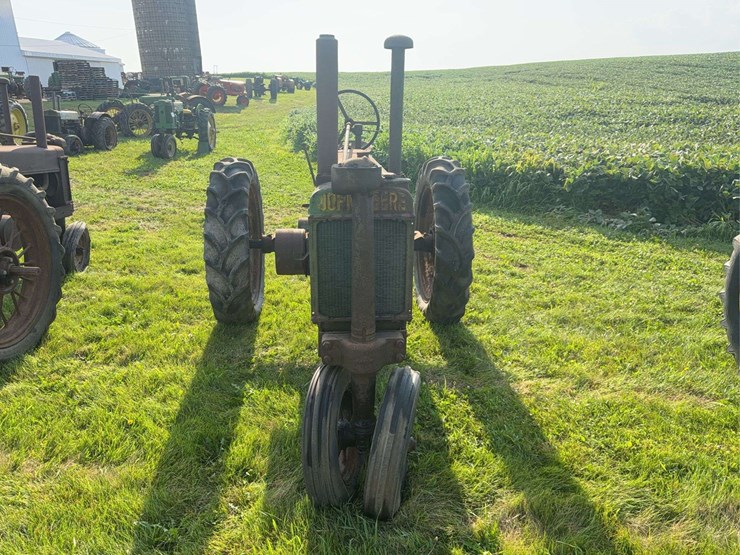 john-deere-a-image-8