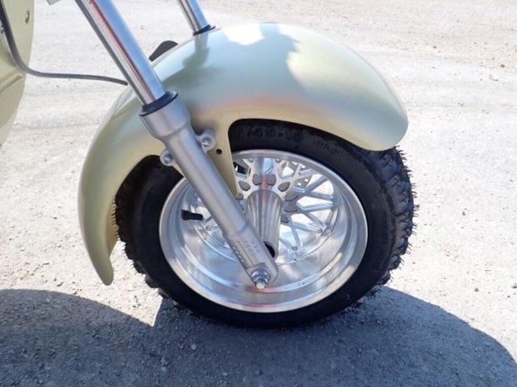 2024-shansu-youpi-60v-electric-tricycle-r36cp3010r-image-32