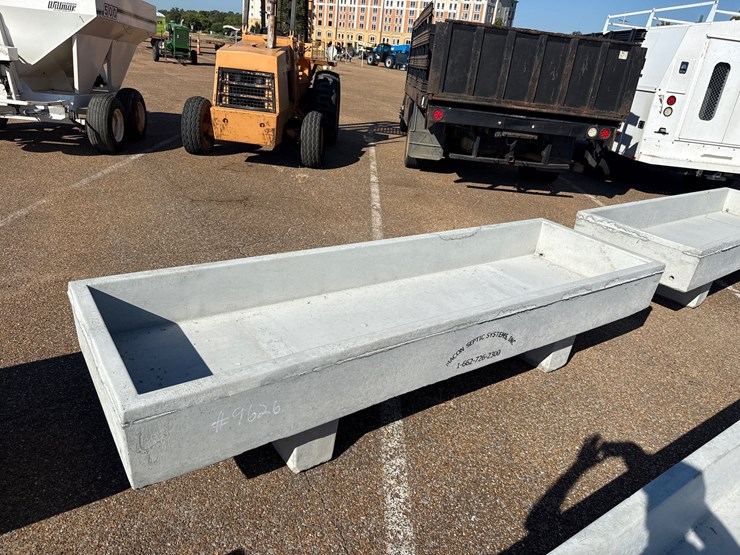 #9626-•-3’-x-10’-trough-image-1