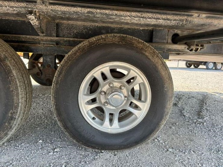 2010-keystone-laredo-28rbs-t/a-travel-trailer-4ydt-image-38