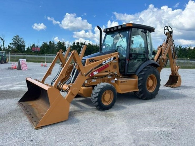 2006-case-580sm-image-1