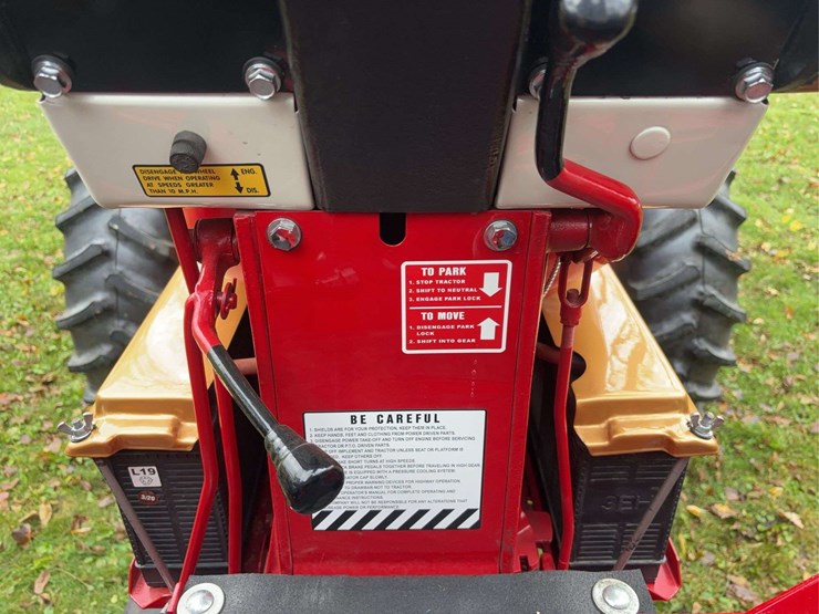 1970-1456-farmall-row-crop-mfwa-golden-demonstrator-image-62