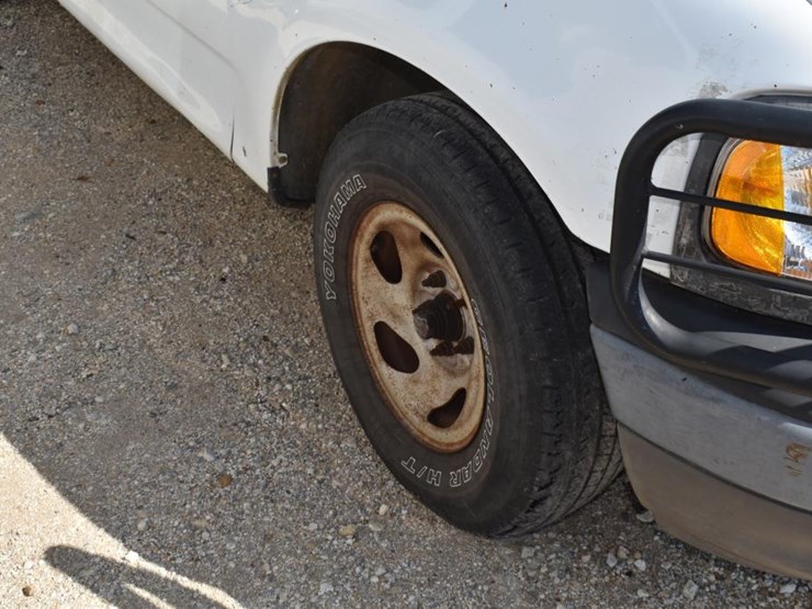 2004-ford-f150-image-3