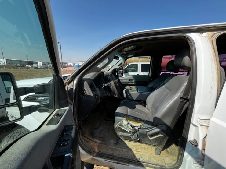 2011-ford-f250-image-7