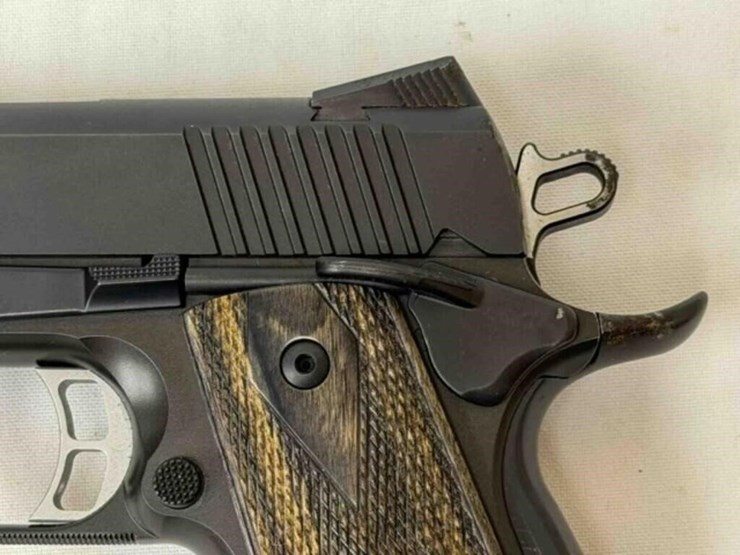 kimber-tactical-custom-ii-45acp-pistol-image-2
