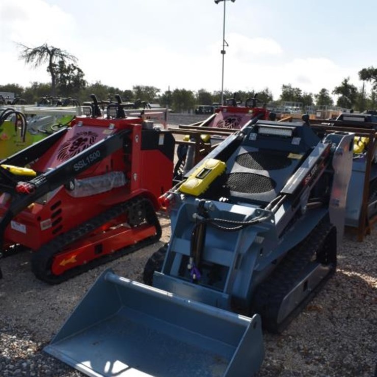 SSL1200 MINI SKID STEER (DIESEL) (SERIAL # 06352A) (K)