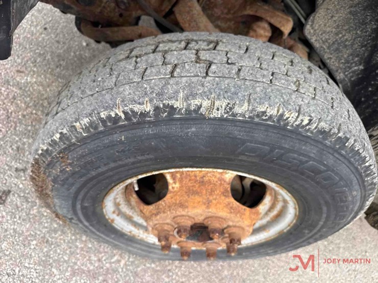 2006-chevrolet-3500-image-8