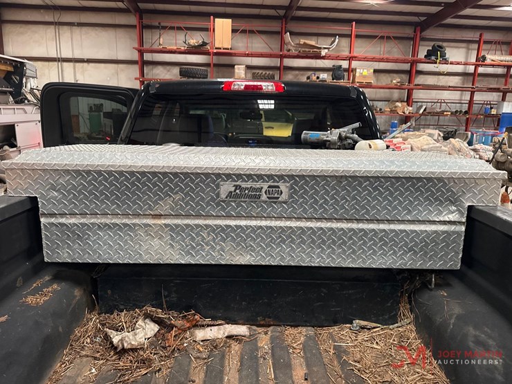 2014-chevrolet-silverado-1500-image-14