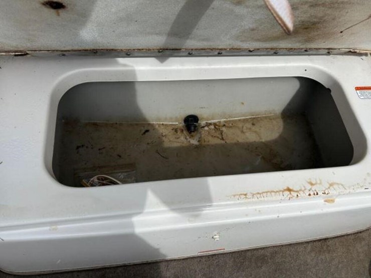 2005-tahoe-q6-20-ft-bowrider-bujd66twf505-image-63