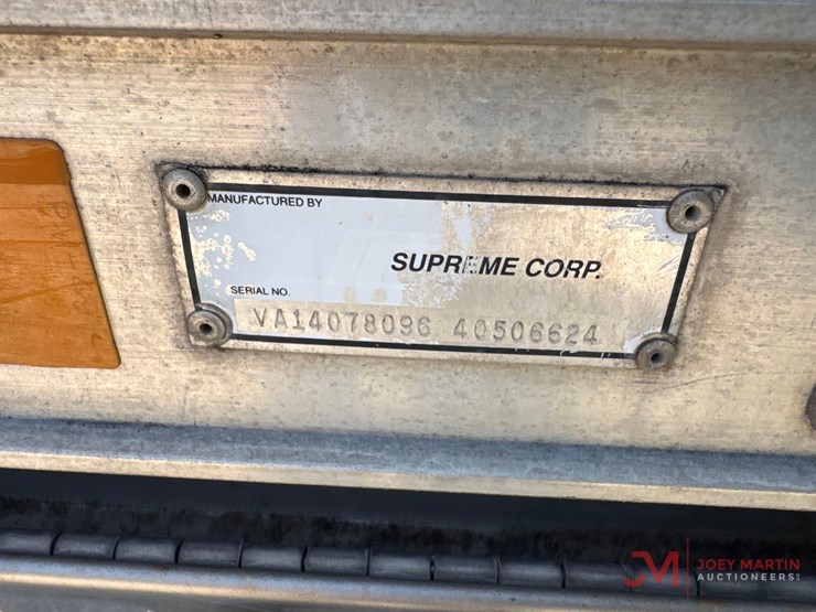 2005-chevrolet-c4500-box-truck-image-12