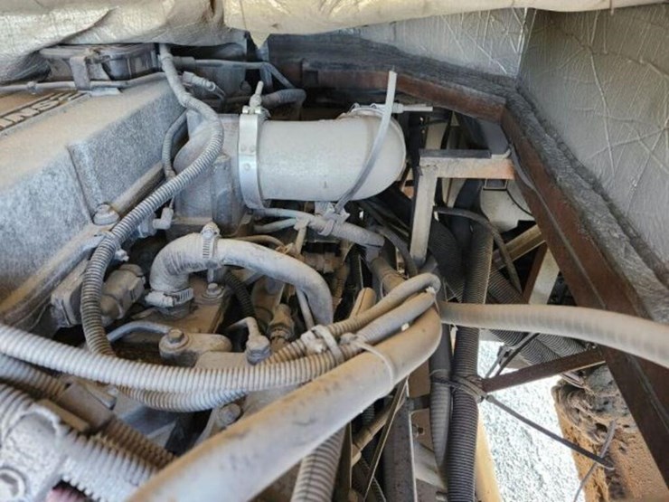 2006-allegro-bus-class-a-motorhome-400abus0d6j0072-image-69