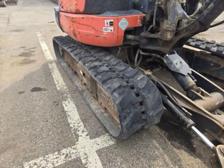 2013-kubota-kx057-4-image-13