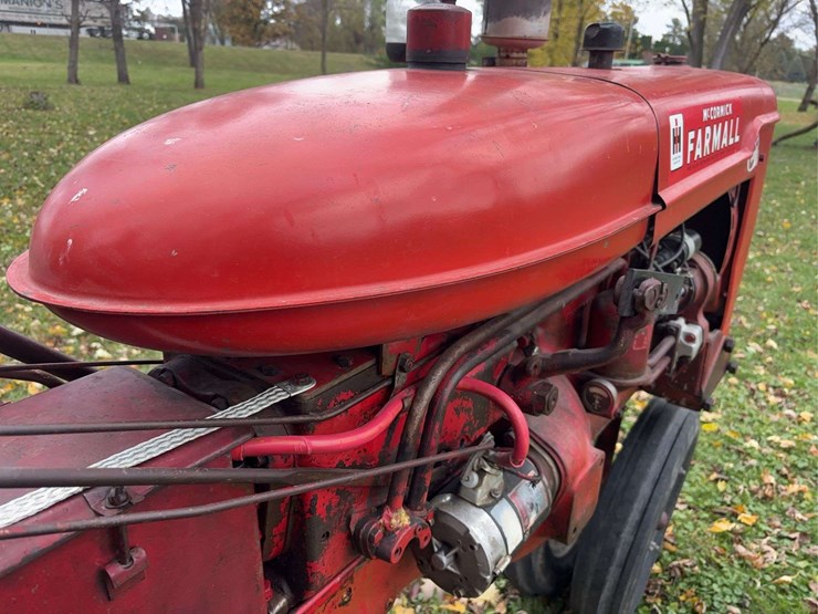 1952-farmall-super-c-image-18