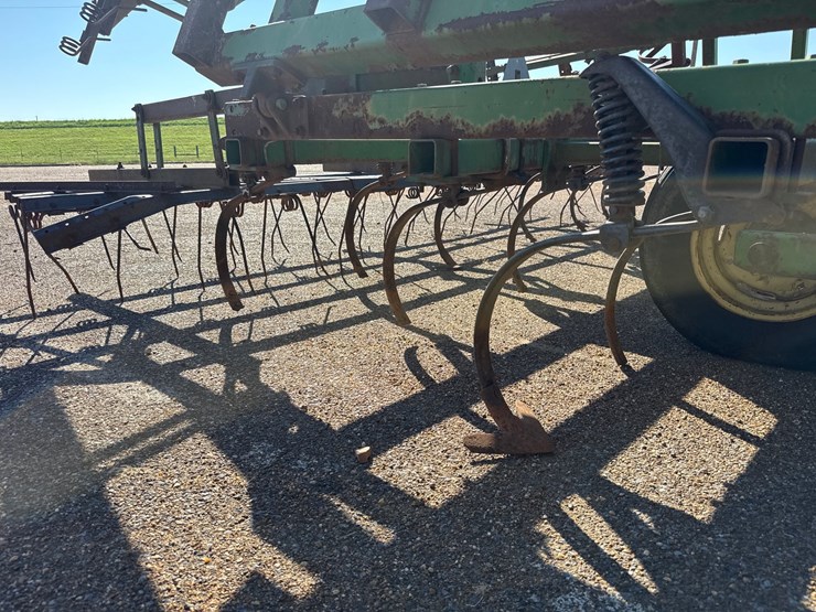 john-deere-724-image-10