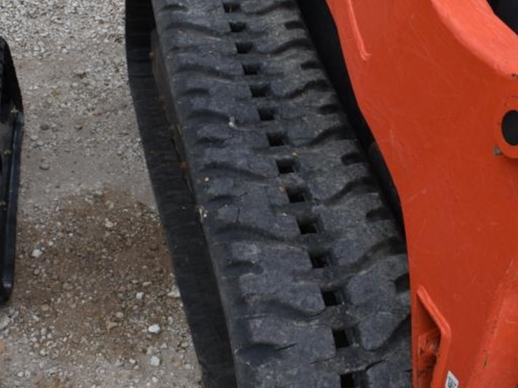 kubota-svl97-2-image-4