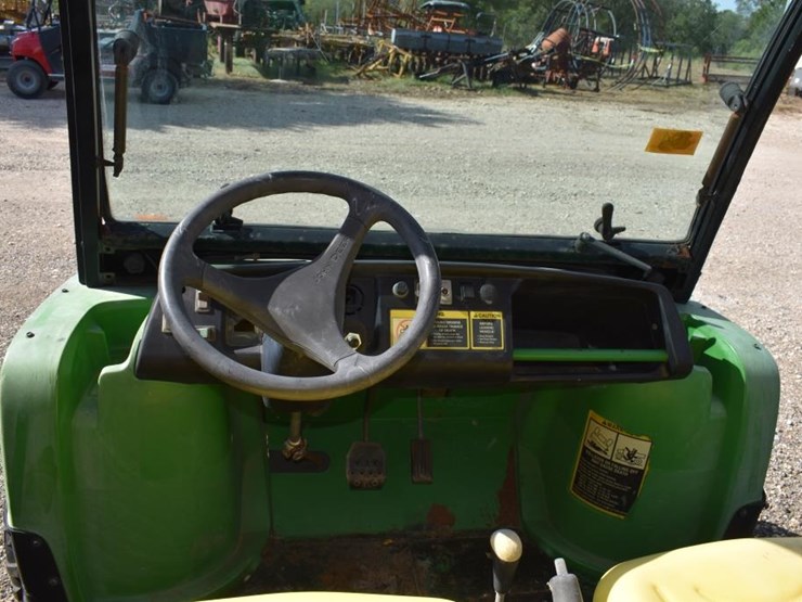 john-deere-gator-image-7