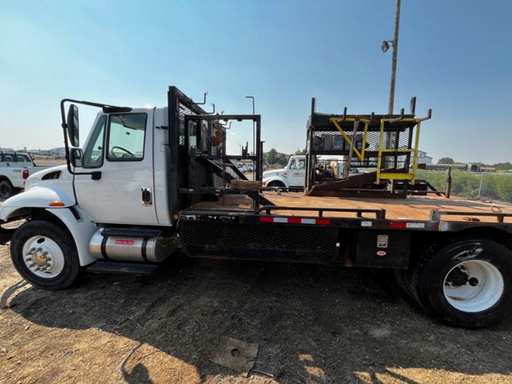 2013-international-durastar-4300-image-8