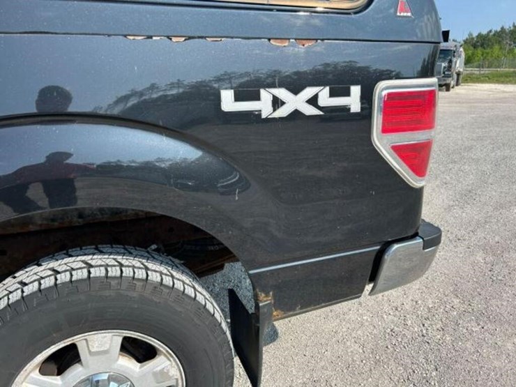 2014-ford-f150-xlt-image-42