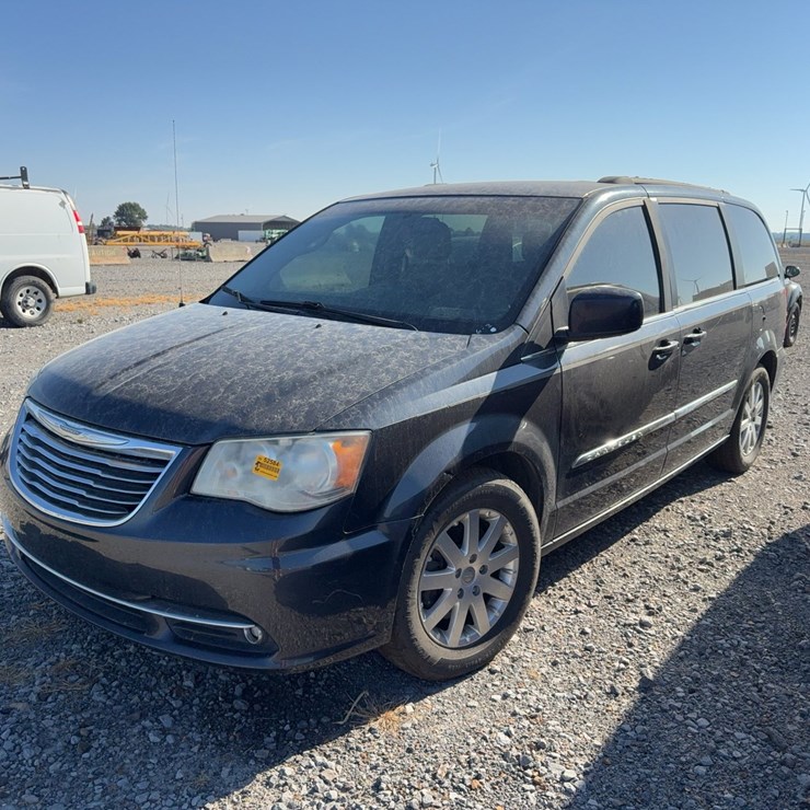 2014 CHRYSLER TOWN & COUNTRY