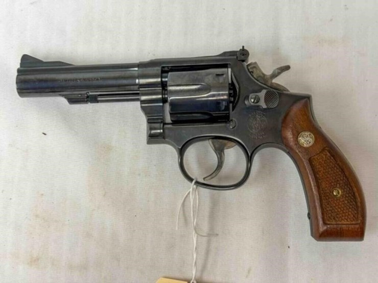 smith-&-wesson-15-7-38-spec-revolver-image-8