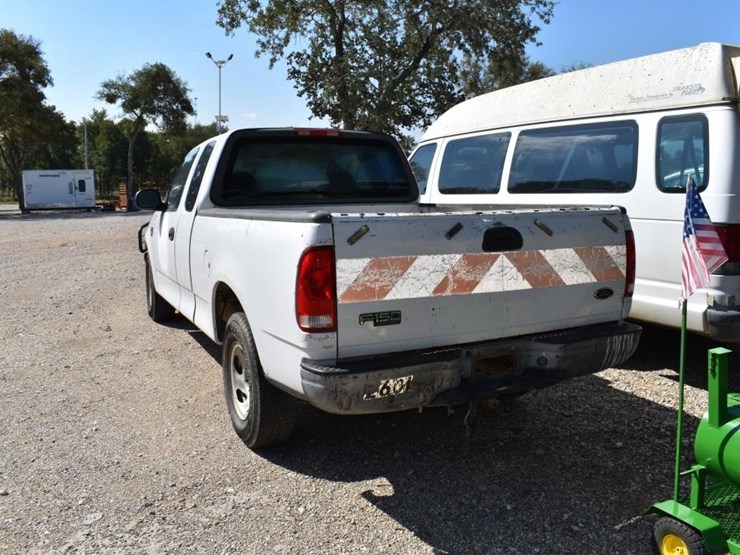 2004-ford-f150-image-9
