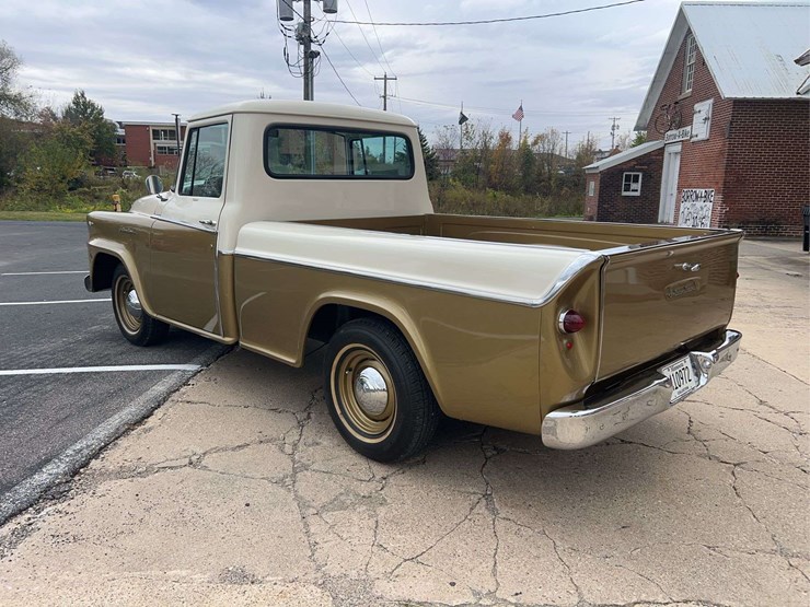 1957-international-a100-image-6