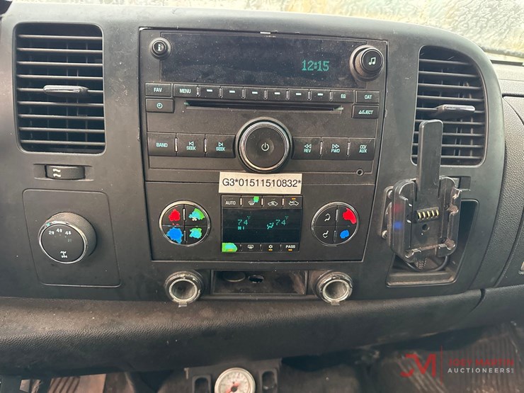 2007-chevrolet-2500-image-31