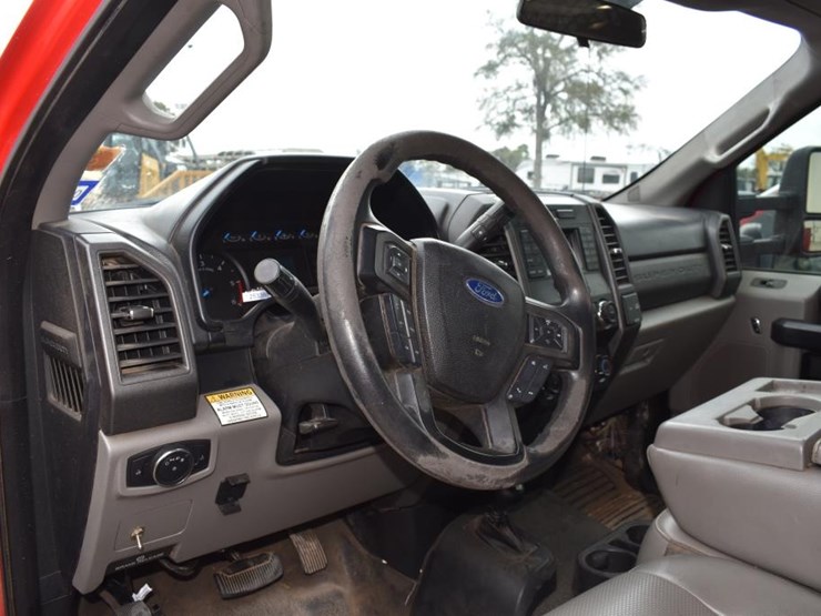 2017-ford-f550-image-20