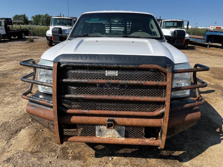 2015-ford-f250-image-2