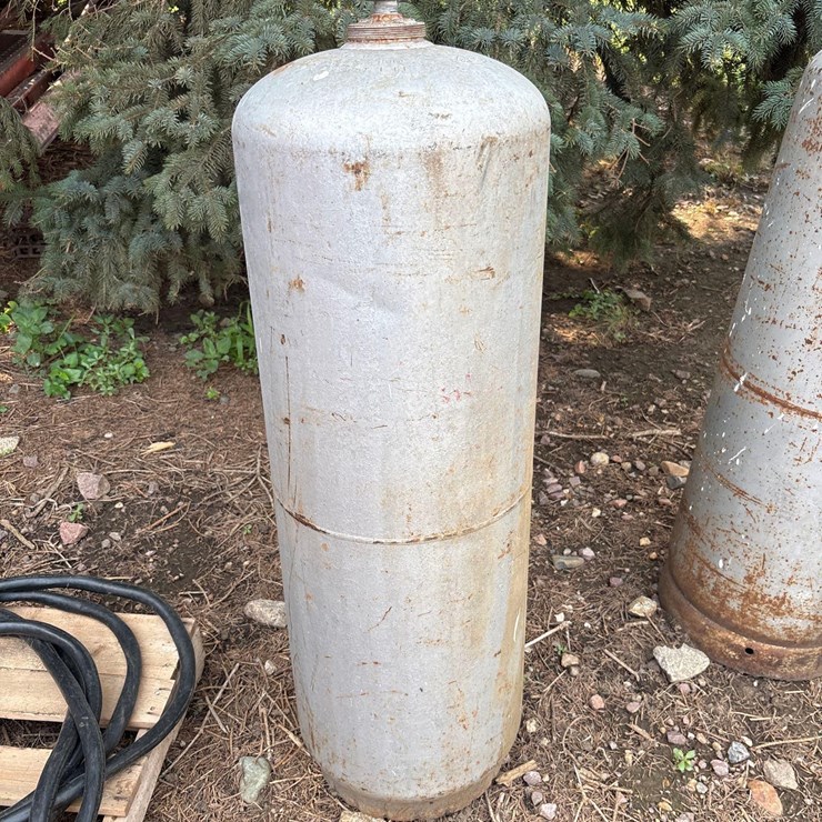 100# Propane Bottle