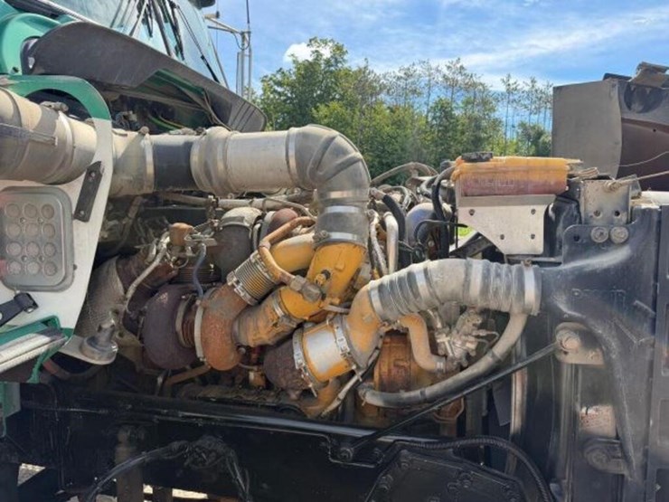 2009-kenworth-t800-image-28