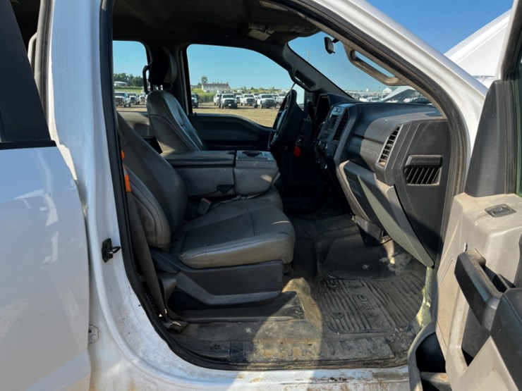 2019-ford-f250-image-11