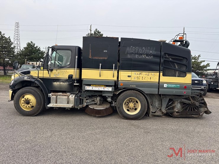 2018-freightliner-street-sweeper-truck-image-5