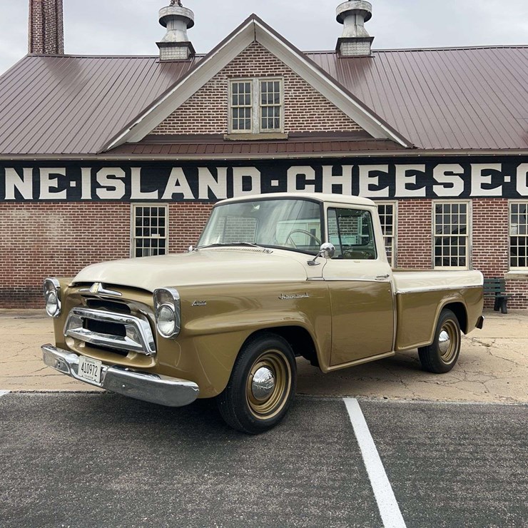 1957 INTERNATIONAL A100