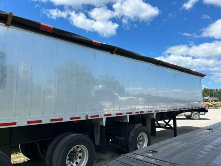 2009-stargate-aluminum-46-ft-quad/a-end-dump-2s9da-image-43