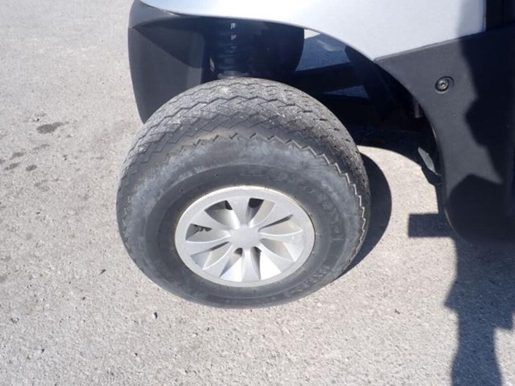 2021-e-z-go-rxv-4-passanger-gas-golf-cart-5621826-image-26