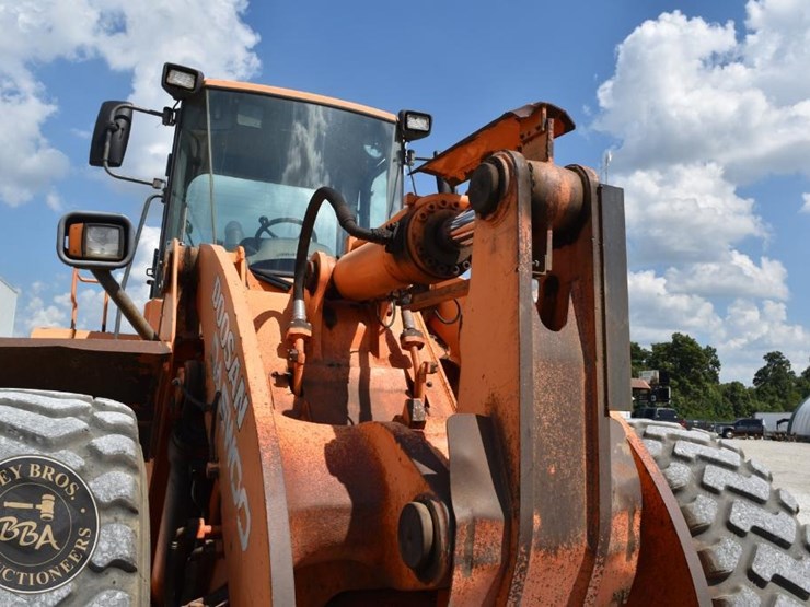 2006-doosan-dl400-image-32