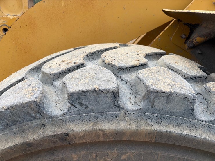 caterpillar-972h-image-3
