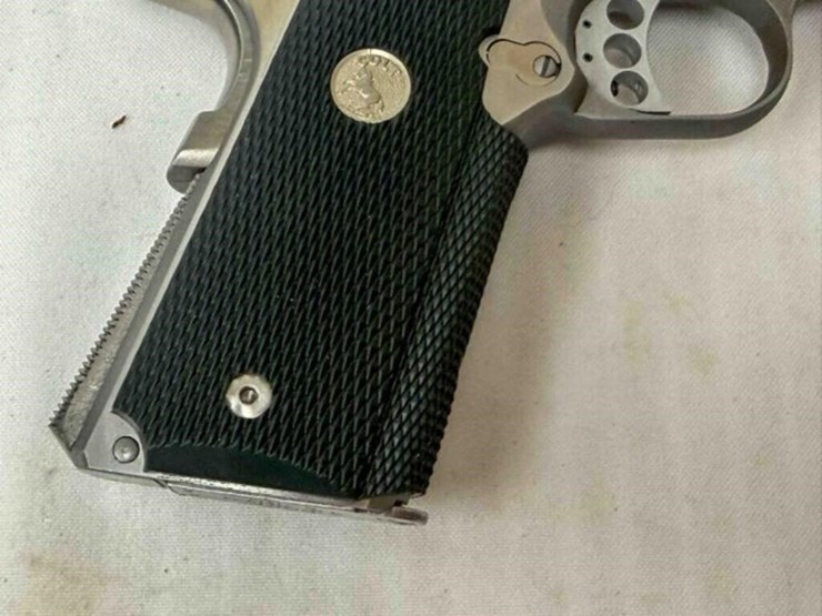 colt-mk-iv-series-80-45auto-pistol-image-18