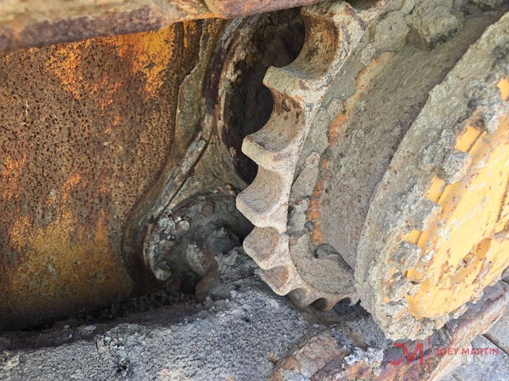 2001-caterpillar-d6m-xl-image-11