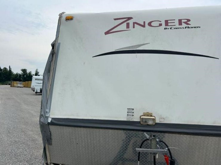 2010-crossroads-zinger-zt-250-rk-t/a-travel-4v0tc2-image-17