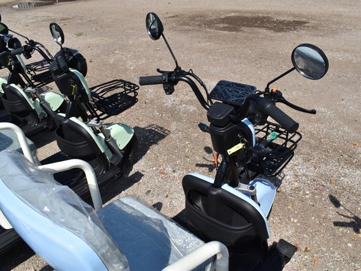 mini-electric-golf-cart-(serial-#-lqxh202605js00130)-(k)-image-5