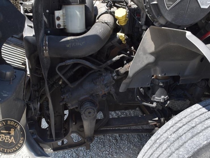 2013-international-transtar-8600-image-31