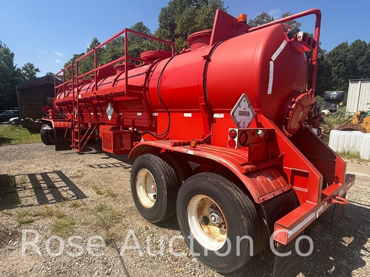 2006-worley-vacuum-trailer-4,000gal-(new-kent,-va)-image-1