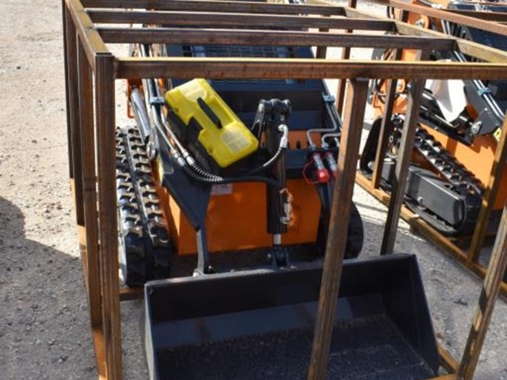 lhr-ht380-q1-mini-skid-steer-(serial-#-not-found)-(k)-image-1